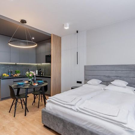 Apartament Mateo Inn Краков Экстерьер фото